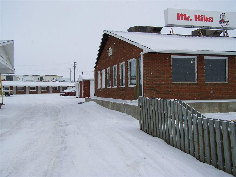 Battlefords Inn North Battleford Exterior foto