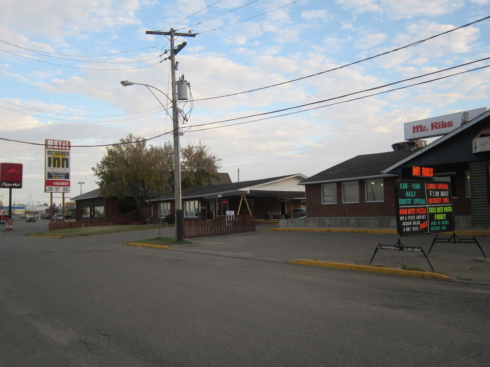 Battlefords Inn North Battleford Exterior foto